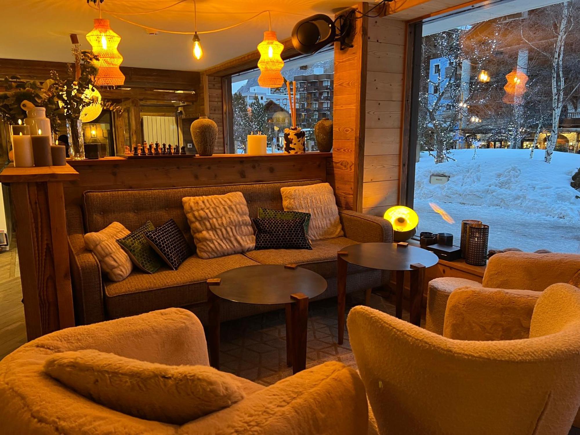 Everest Hotel Val-dʼIsère Екстериор снимка