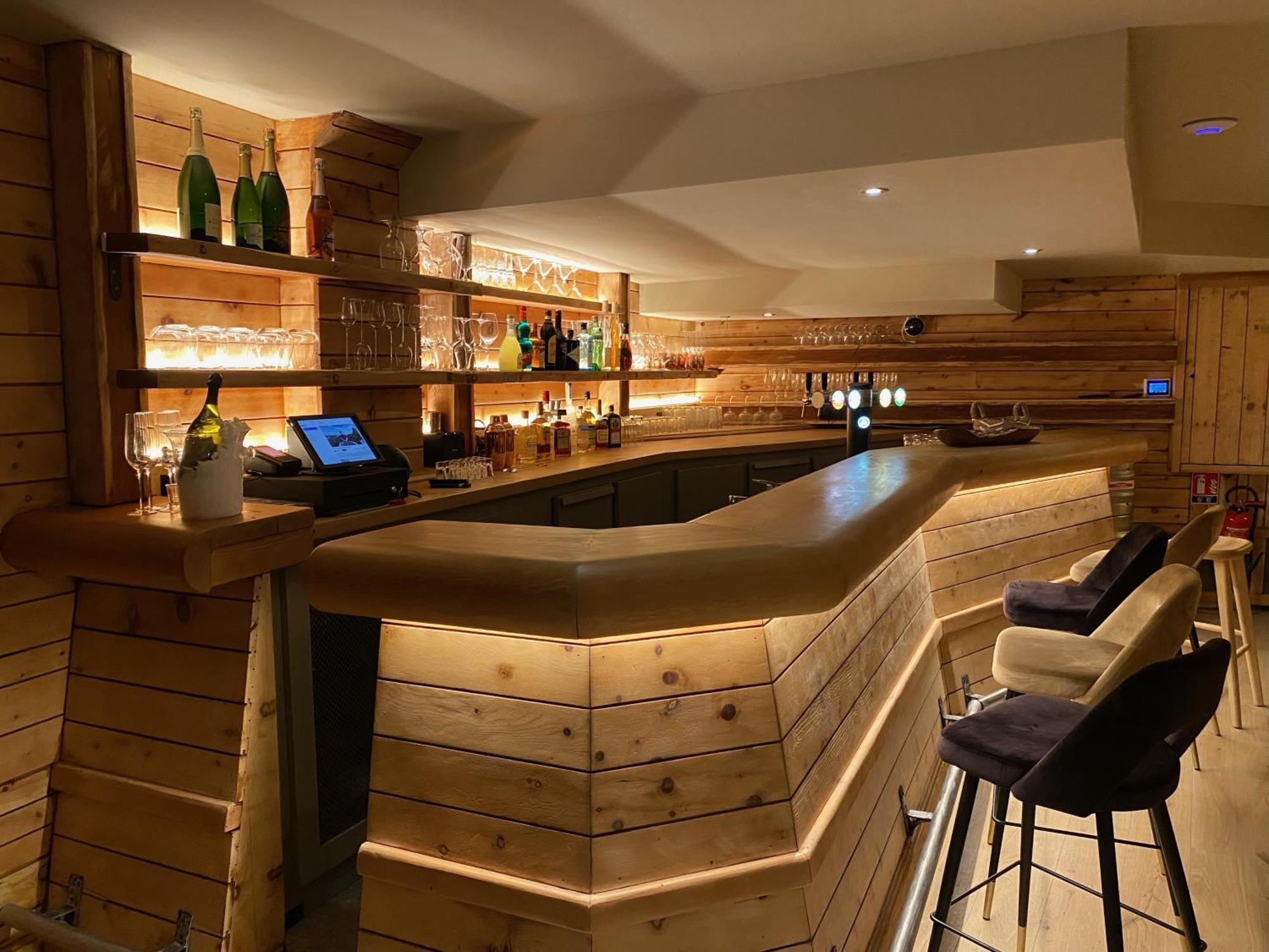 Everest Hotel Val-dʼIsère Екстериор снимка